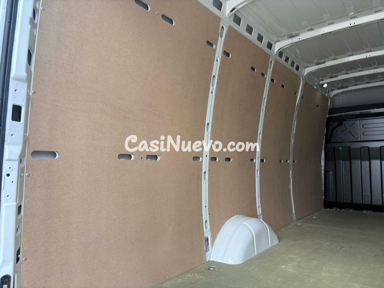 Iveco Daily 35 -160 HI-MATIC - foto 37