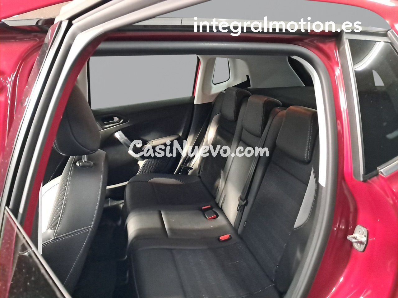 Peugeot 2008 Allure 1.6 BlueHDi 73KW (100CV) - foto 10