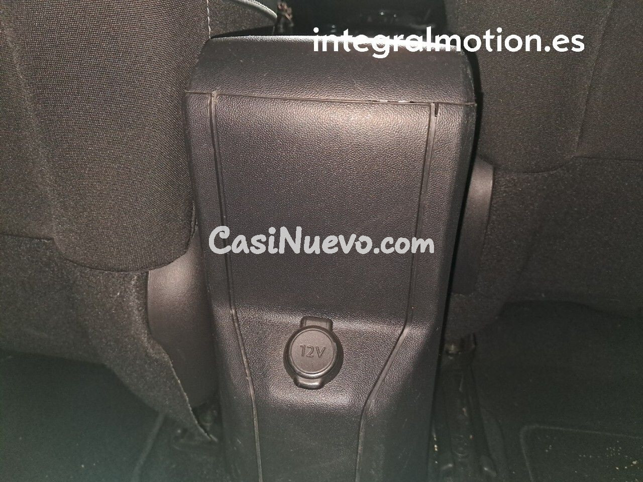 Peugeot 2008 Allure 1.6 BlueHDi 73KW (100CV) - foto 21