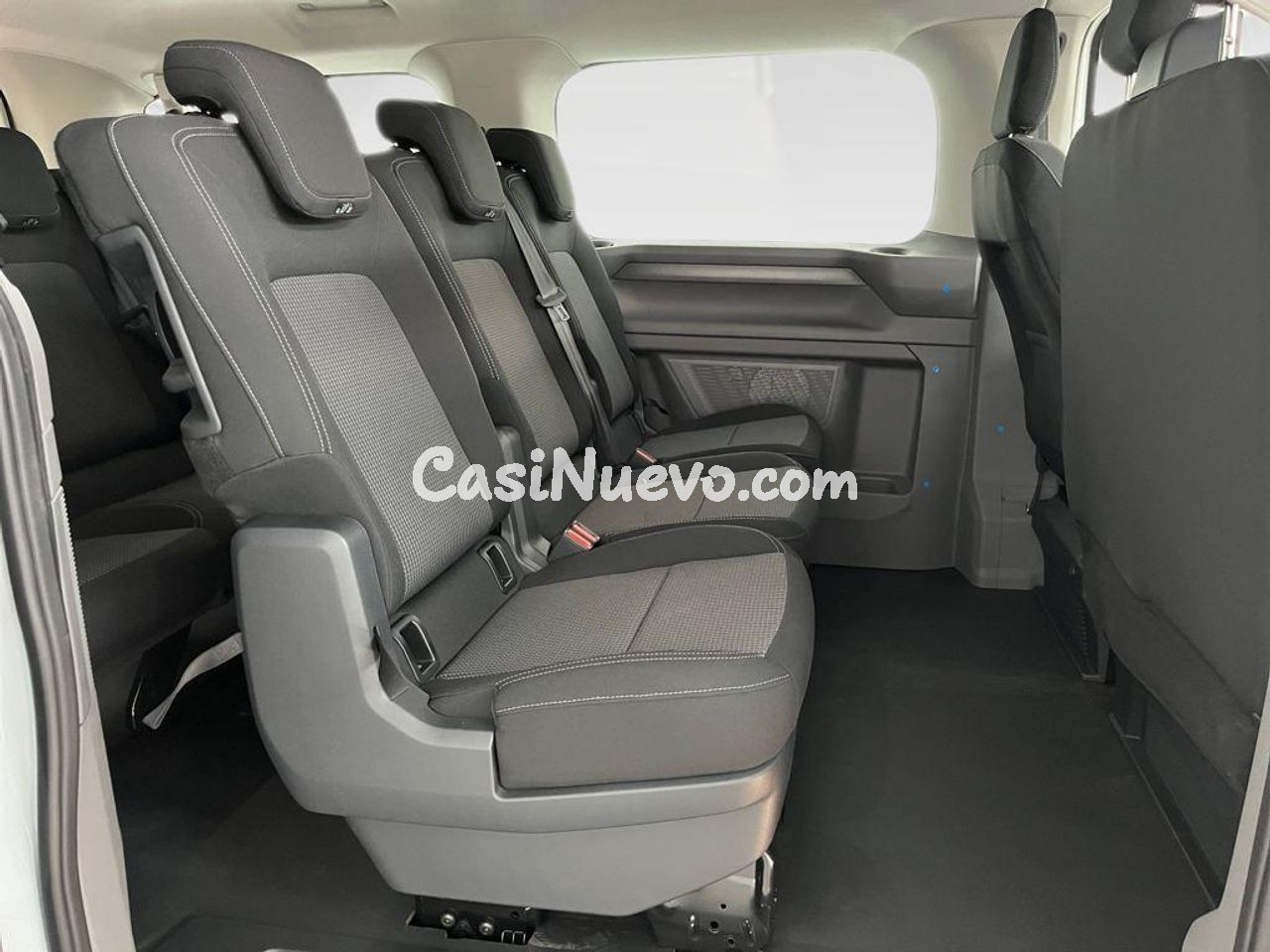Volkswagen Caravelle Batalla Corta 2.0 TDI 110 kW (150 CV) - foto 6