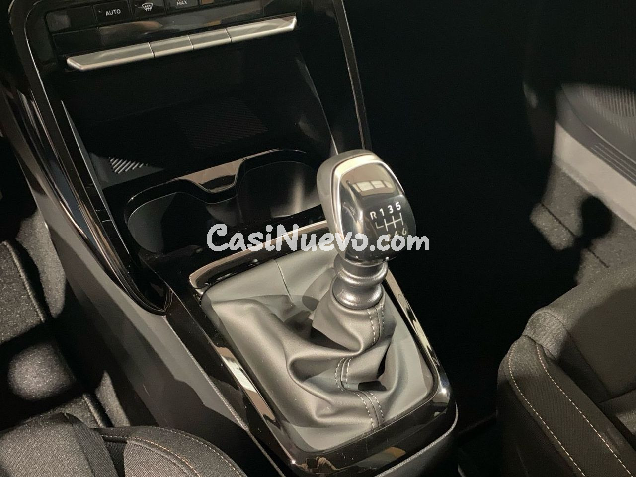 Citroën C3 Aircross Turbo 100 Plus 74 kW (100 CV) - foto 14