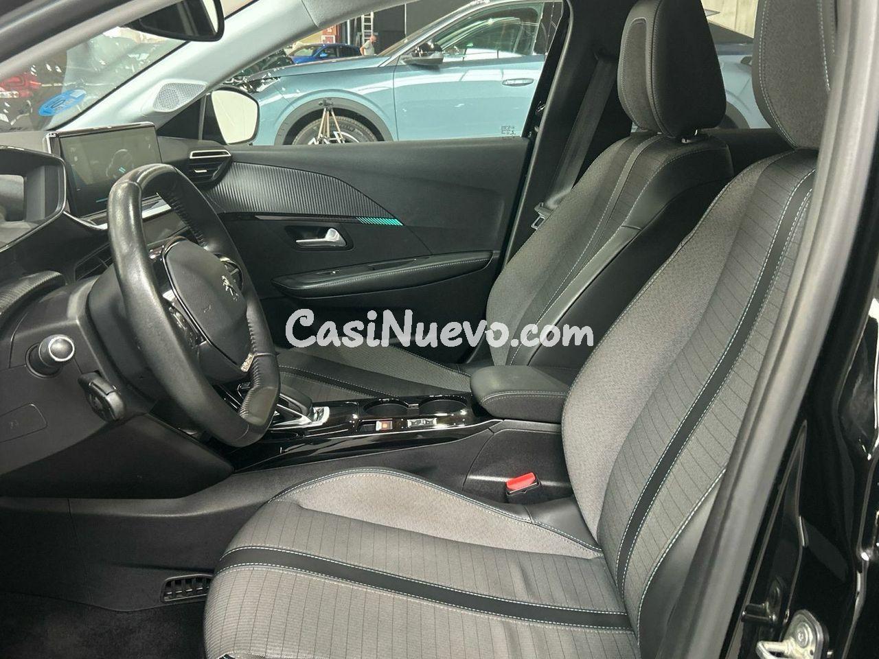 Peugeot 208 Eléctrico Allure Pack 100 kW (136 CV) - foto 11