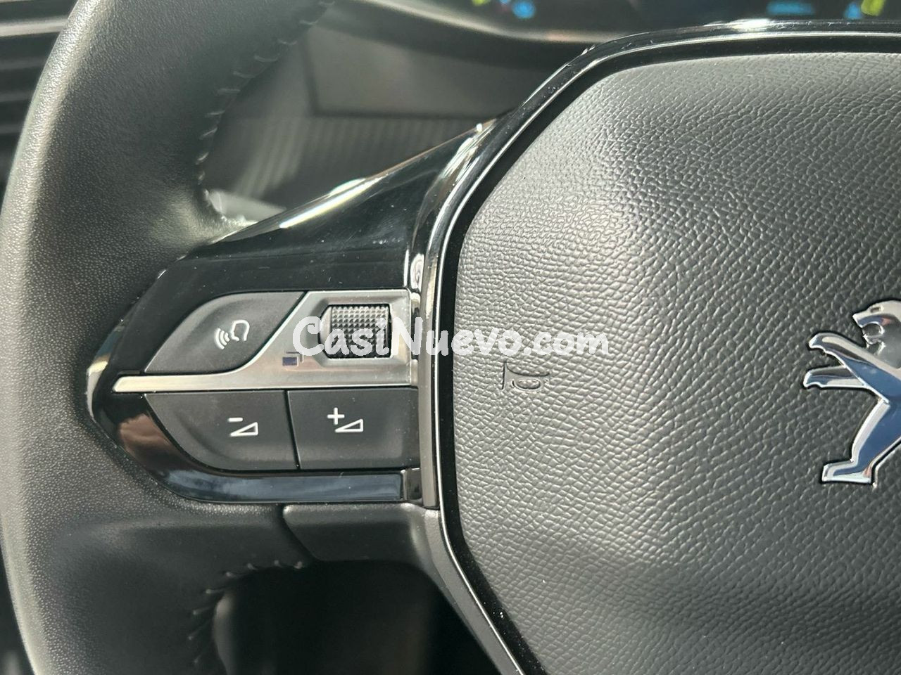 Peugeot 208 Eléctrico Allure Pack 100 kW (136 CV) - foto 20