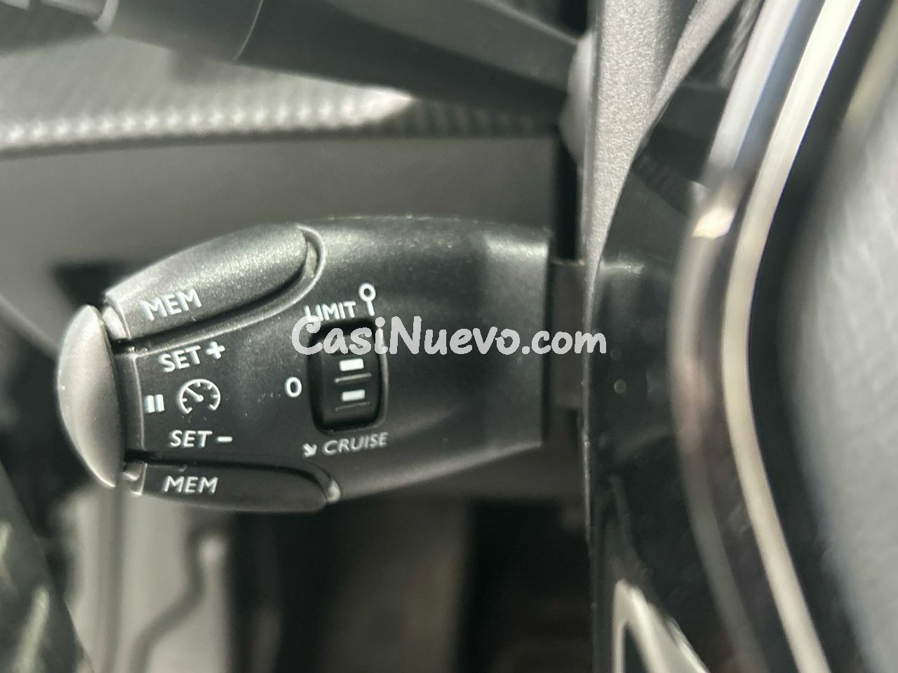 Peugeot 208 Eléctrico Allure Pack 100 kW (136 CV) - foto 33