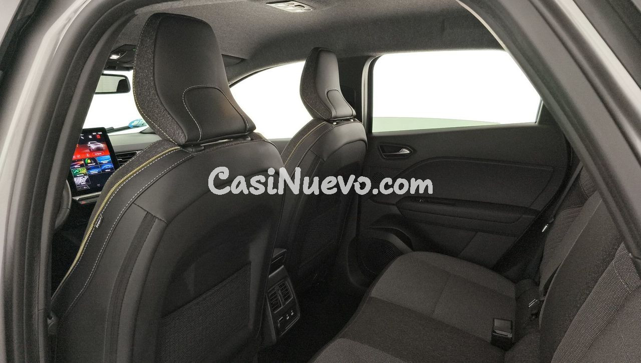 Renault Captur e-tech techno 105kw - foto 24