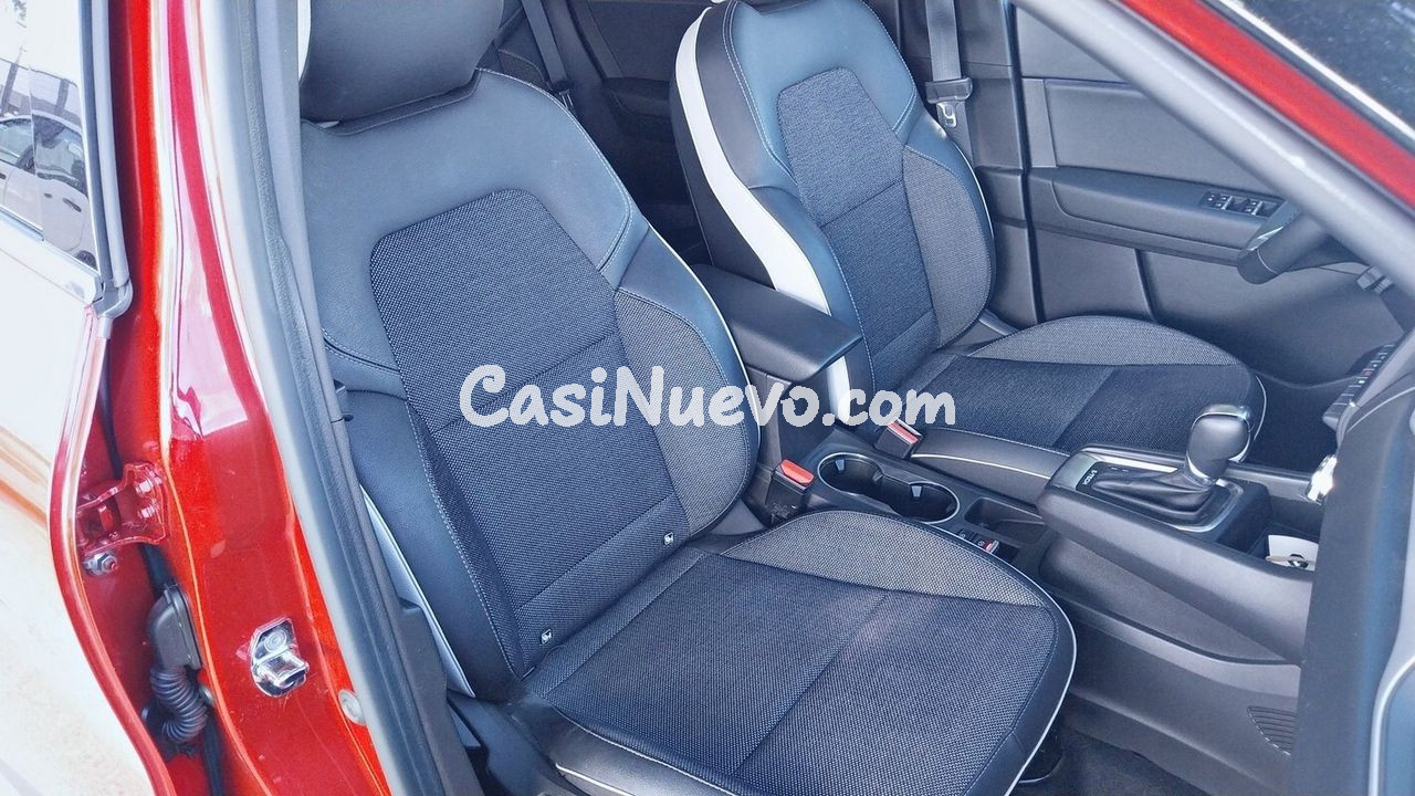 Renault Captur e-tech techno fast track 105kw - foto 9