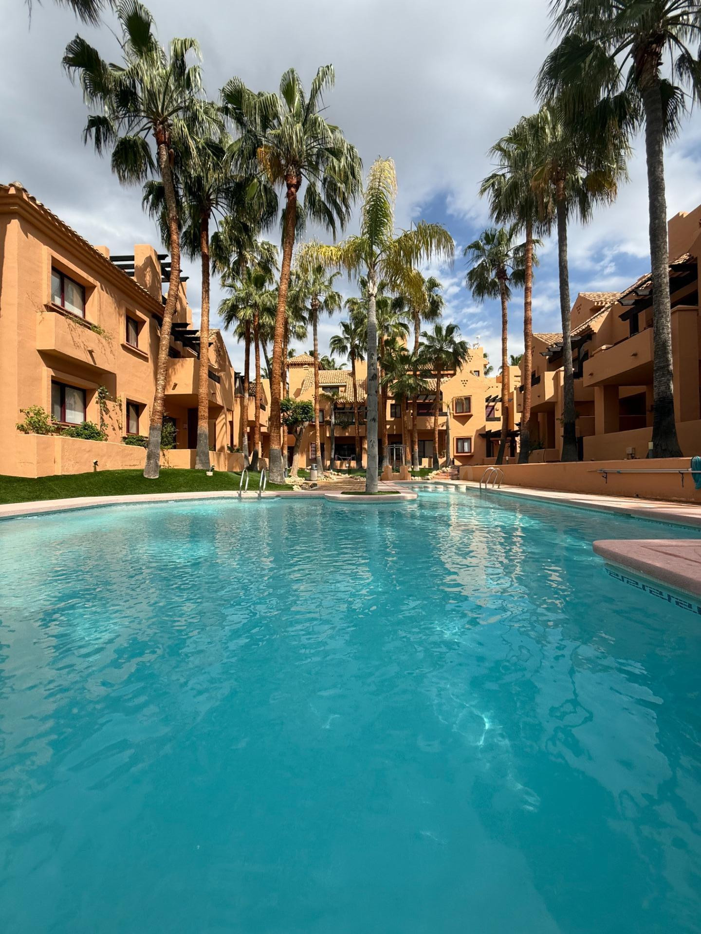 Dúplex a 100 m del mar en Los Alcázares - Residencial Nueva 