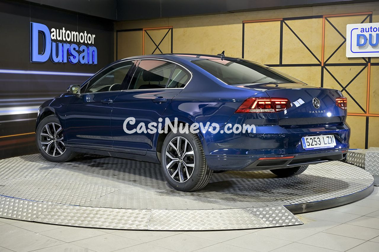 Volkswagen Passat Executive 2.0 TDI 110kW 150CV - foto 4