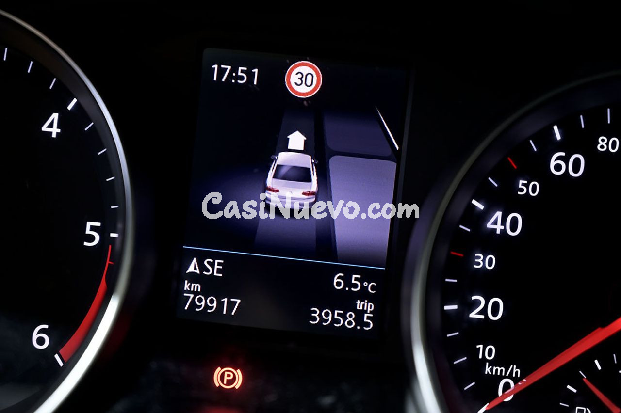 Volkswagen Passat Executive 2.0 TDI 110kW 150CV - foto 24