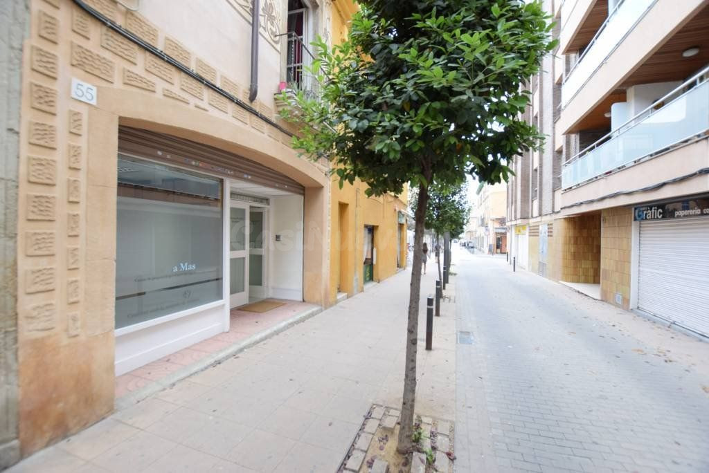 Oficinas en alquiler a pié de calle