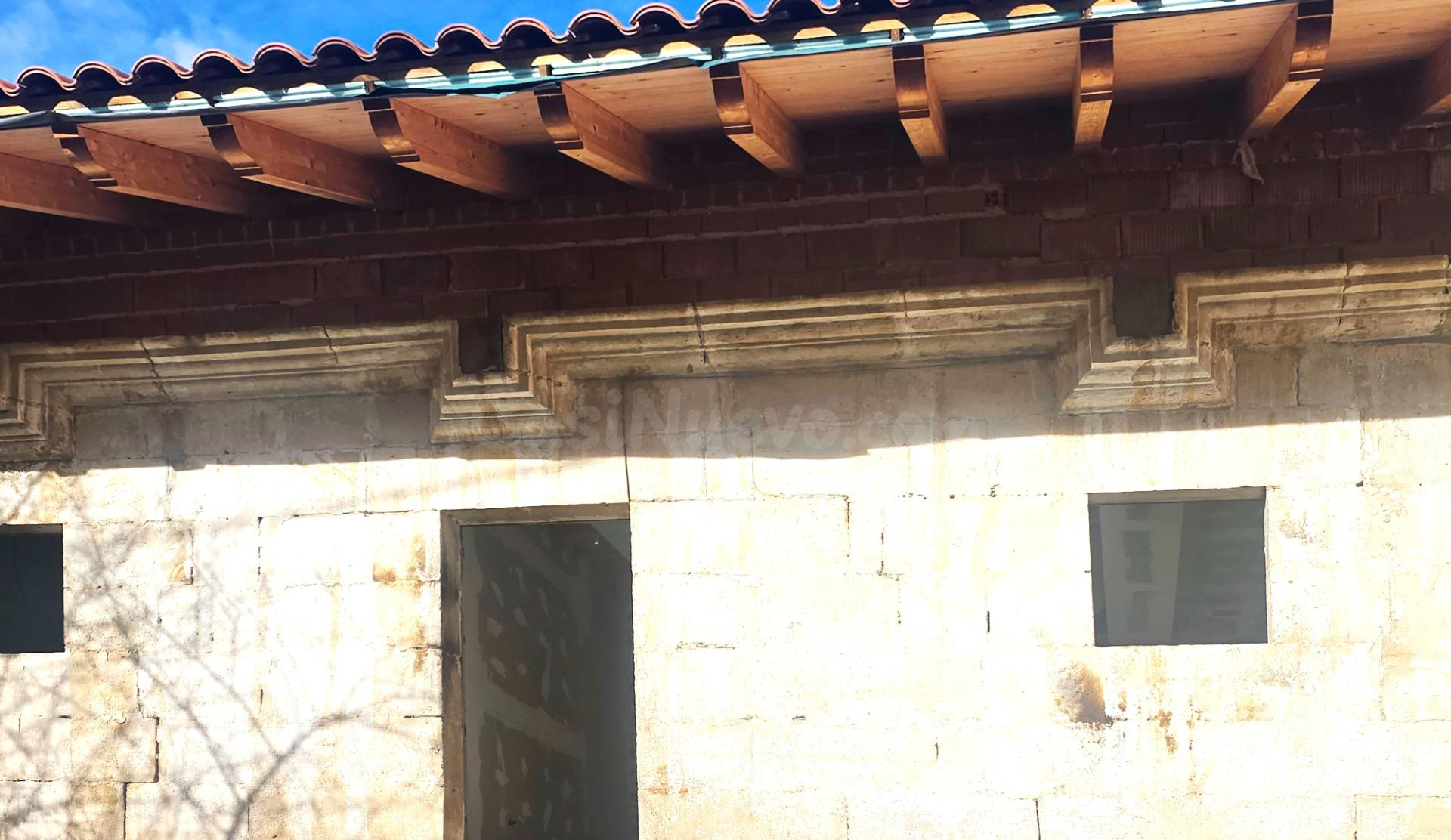 Casona solariega de piedra en Corral–Cohicillos (Cartes, Can - foto 4