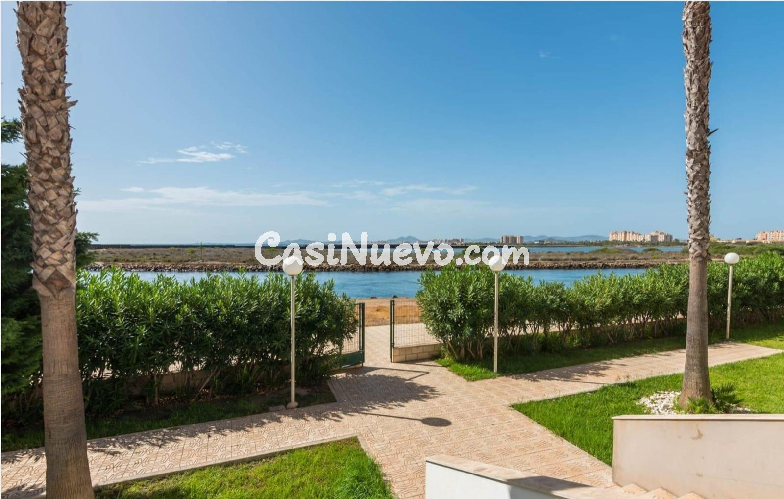 Espléndido Dúplex en La Manga del Mar Menor: Tu Hogar Ideal - foto 8
