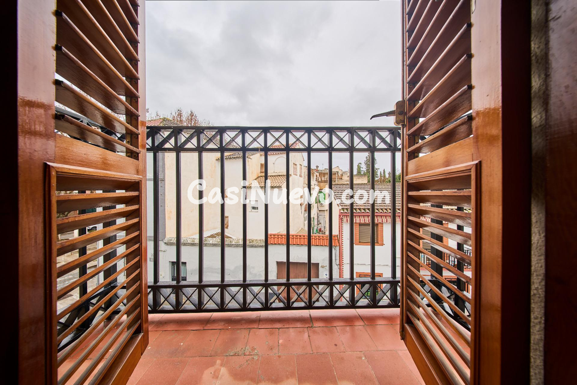 MAGNIFICA ADOSADA EN EL CENTRO DE SANTA FÉ - foto 2