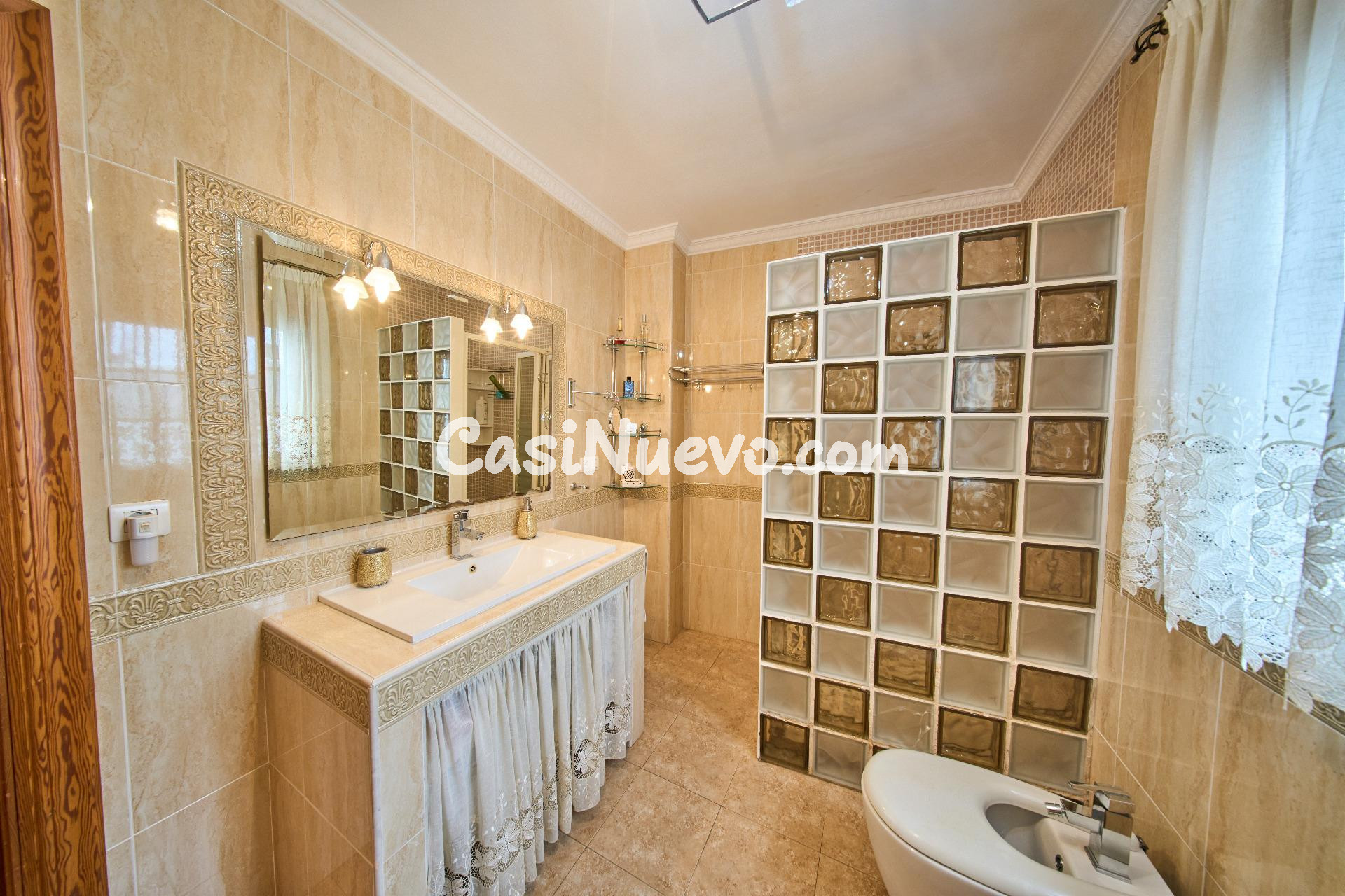 MAGNIFICA ADOSADA EN EL CENTRO DE SANTA FÉ - foto 20