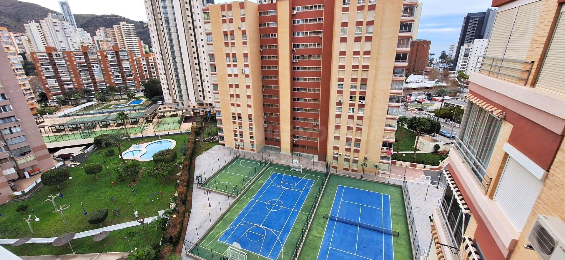 PISO FAMILIAR EN BENIDORM