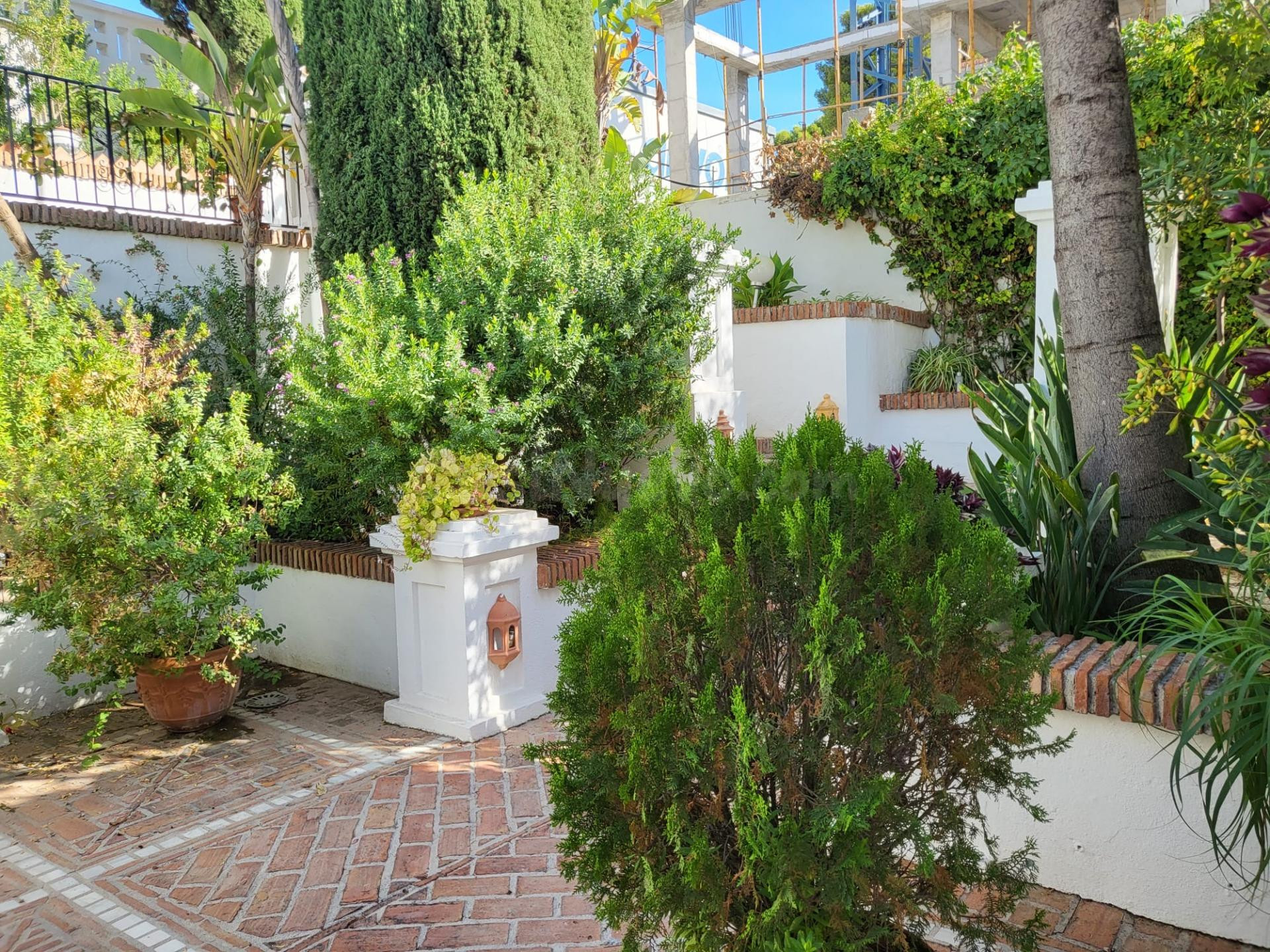 Villa en venta en Aloha Golf, Nueva Andalucía – 6 dormitorio - foto 5