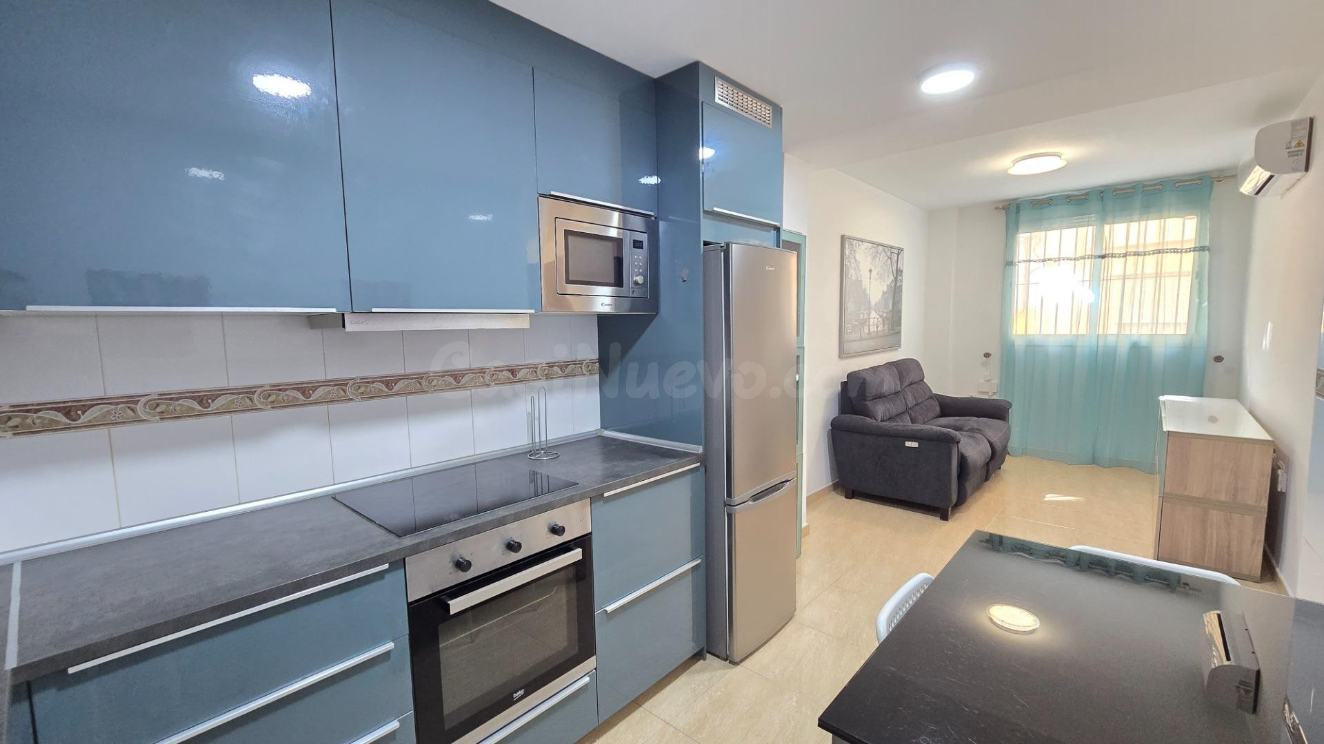 Apartamento en venta en el centro de Torremolinos a 600 metr