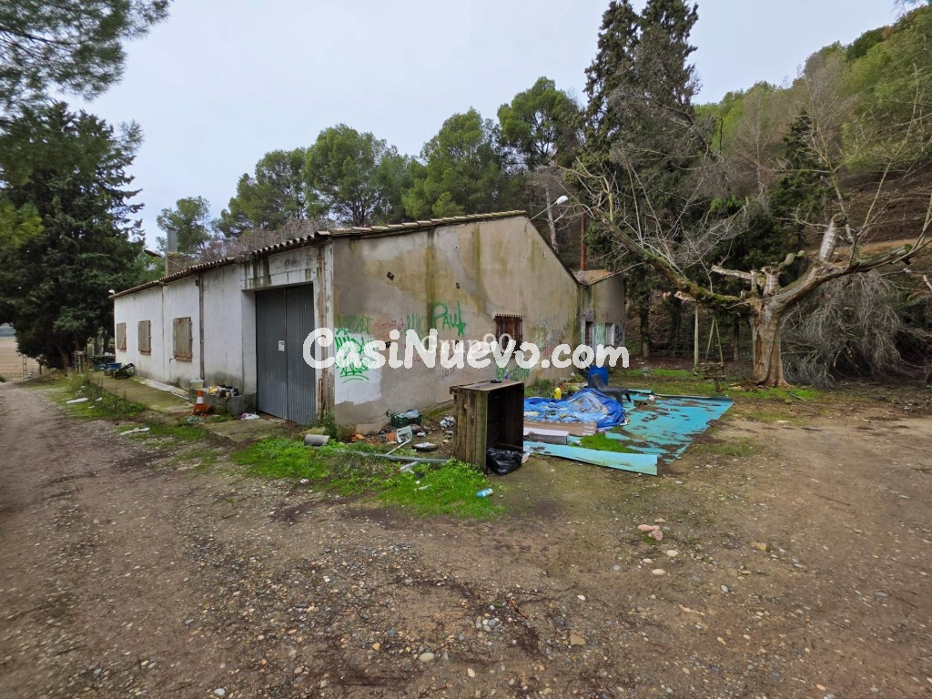 Finca rústica excepcional de 4 hectáreas con vivienda y alma - foto 9