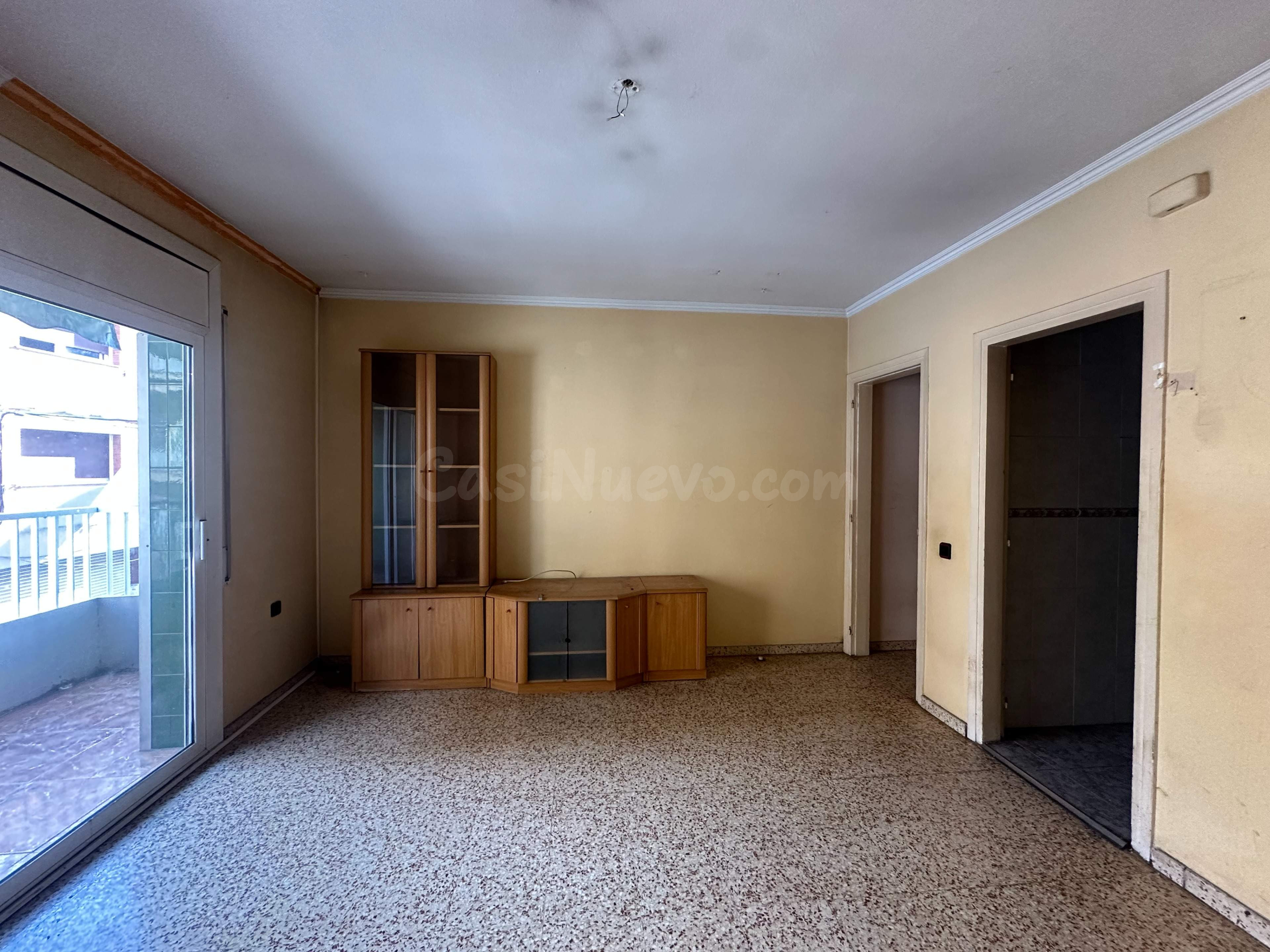 Esparreguera · 3 dormitorios · 60 m2 · Terraza hacia Camino Real Vell