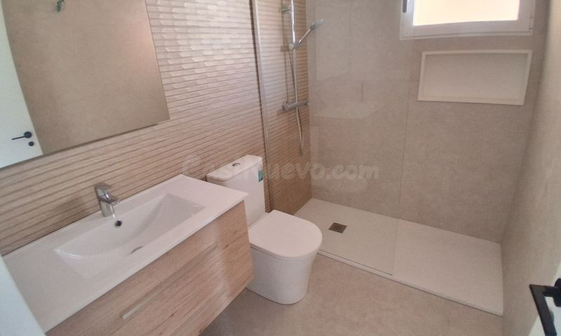 APARTAMENTO DE 3 DORMITORIOS 1 BAÑO EN TORREVIEJA (ZONA LA M - foto 3