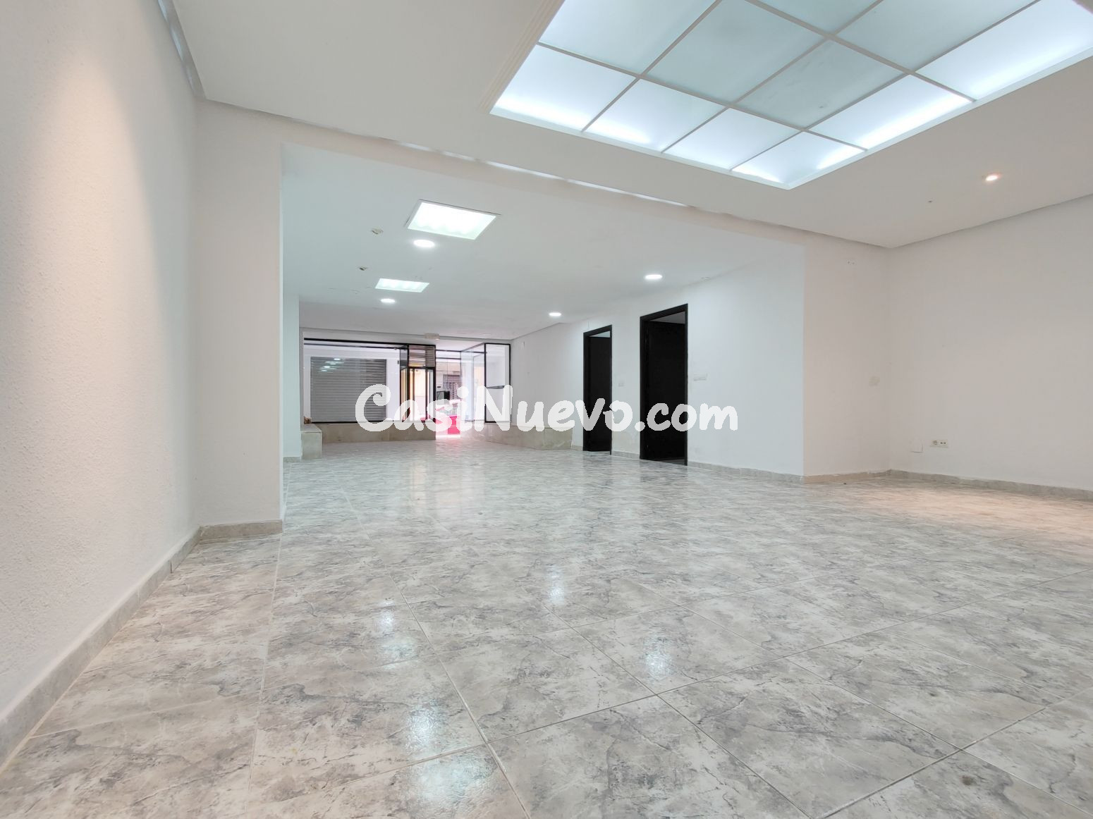 Local en Elche - foto 2