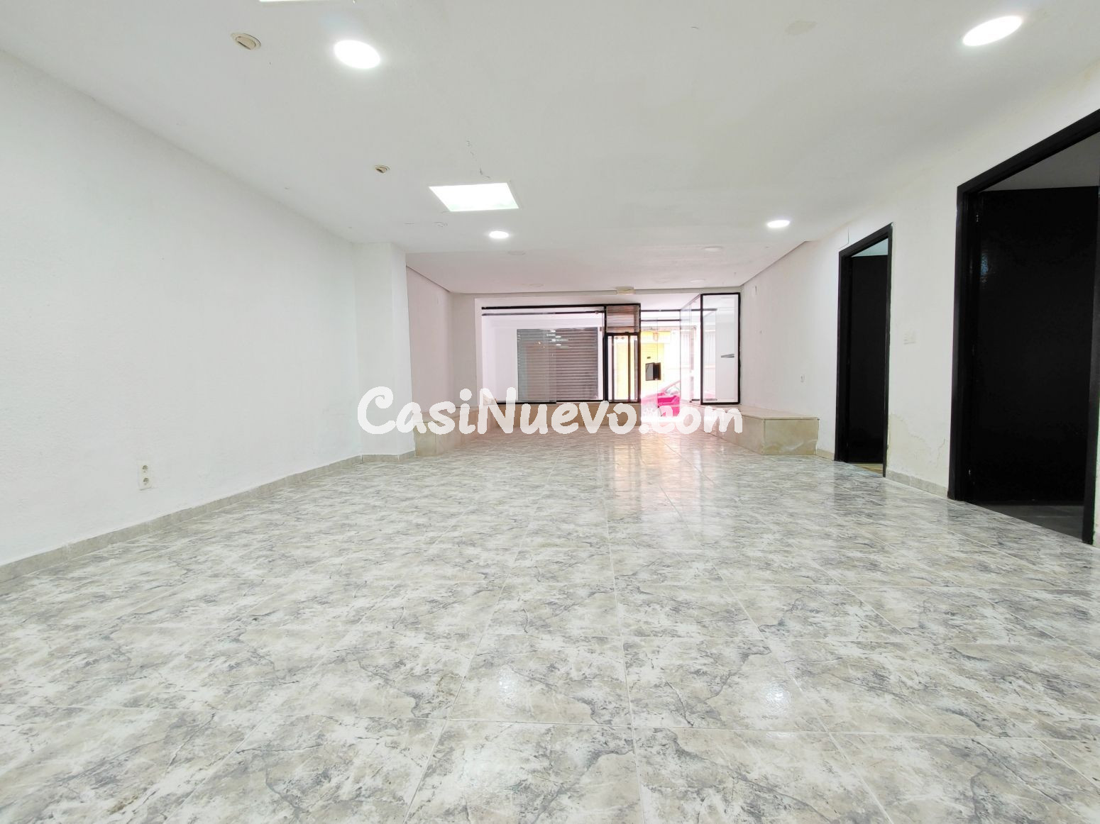 Local en Elche - foto 16