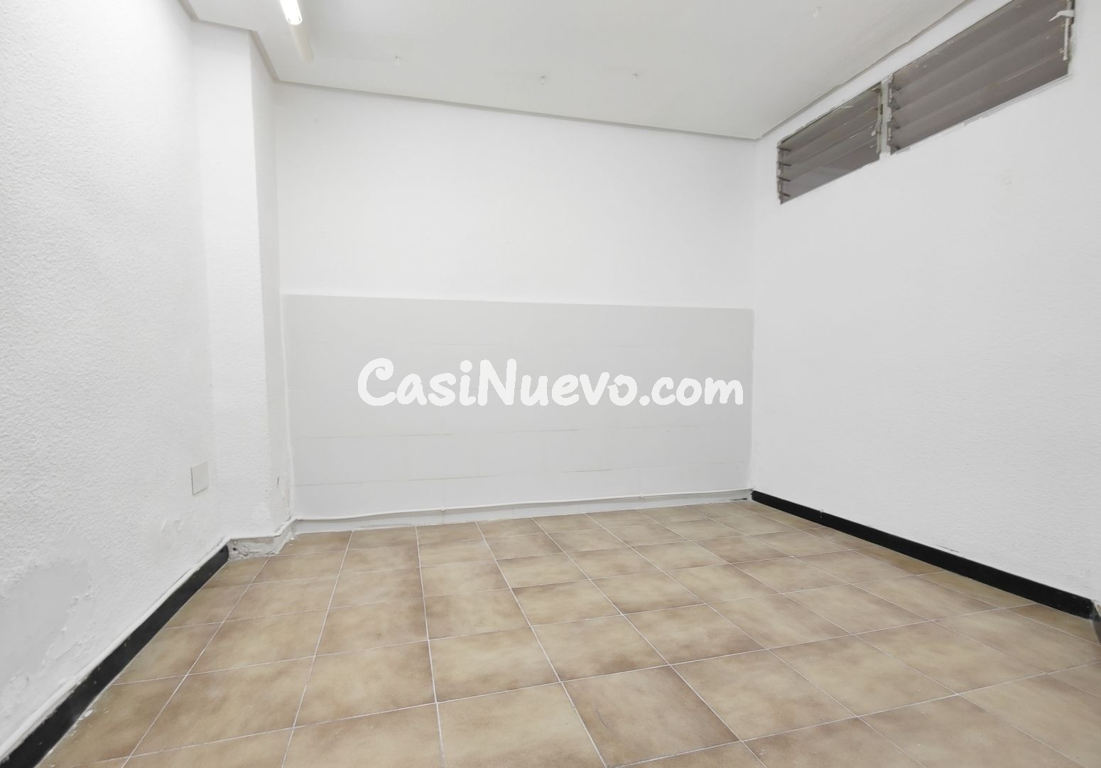 Local en Elche - foto 17