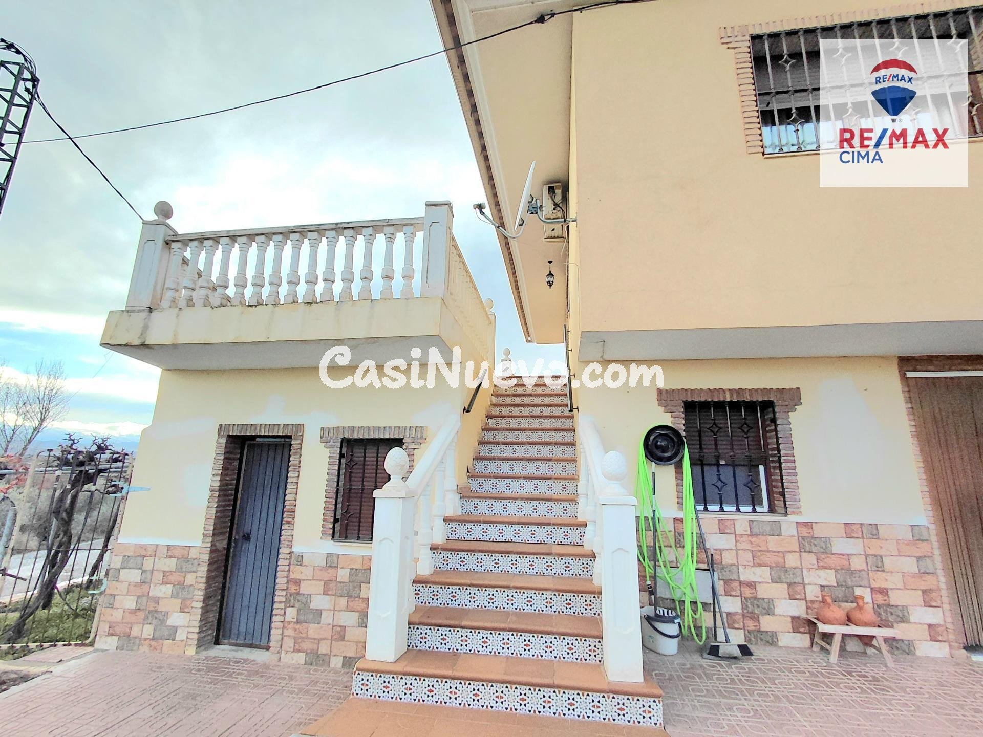 Exclusiva finca con tres viviendas independientes en Huerta  - foto 3