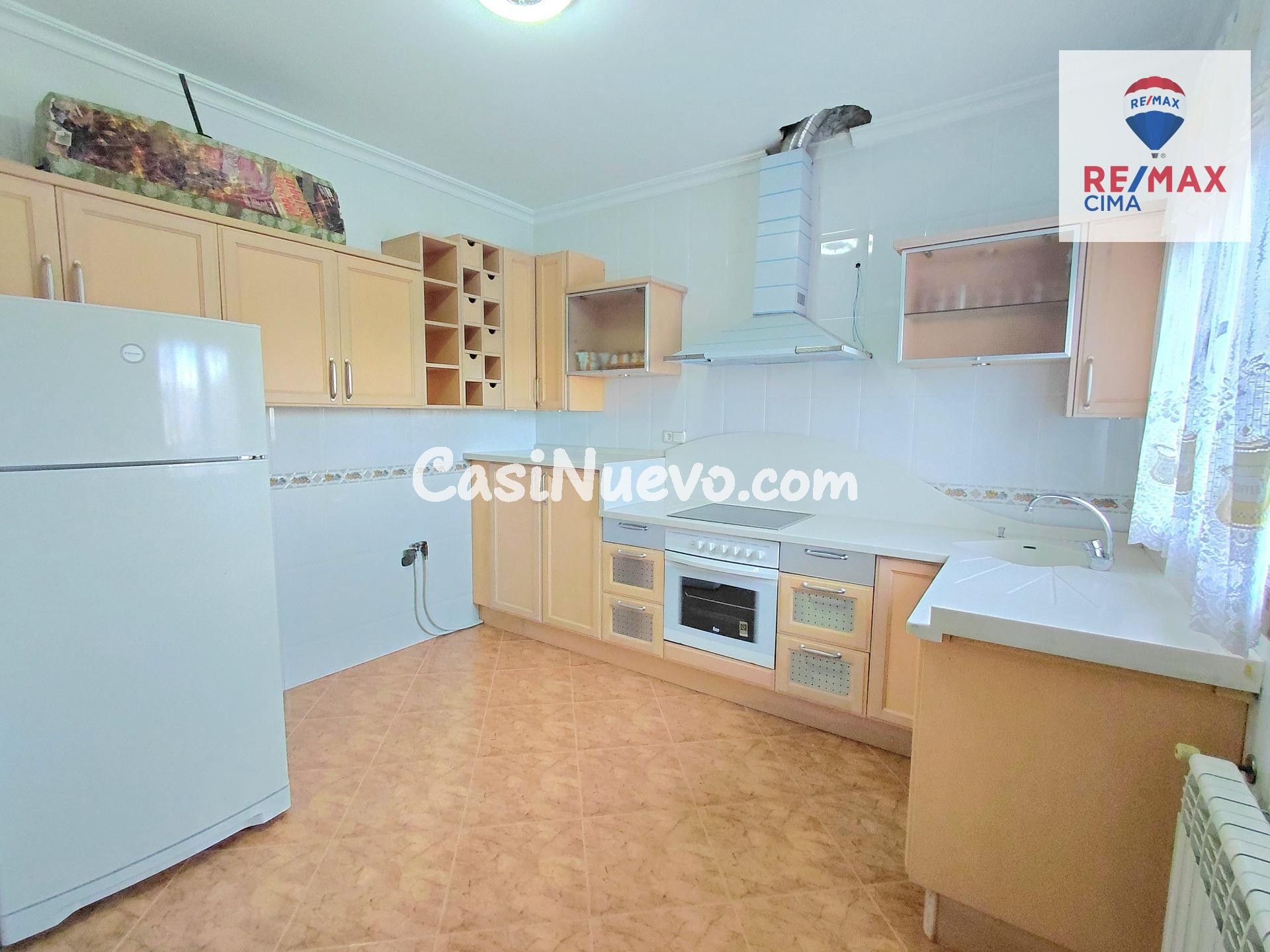 Exclusiva finca con tres viviendas independientes en Huerta  - foto 10