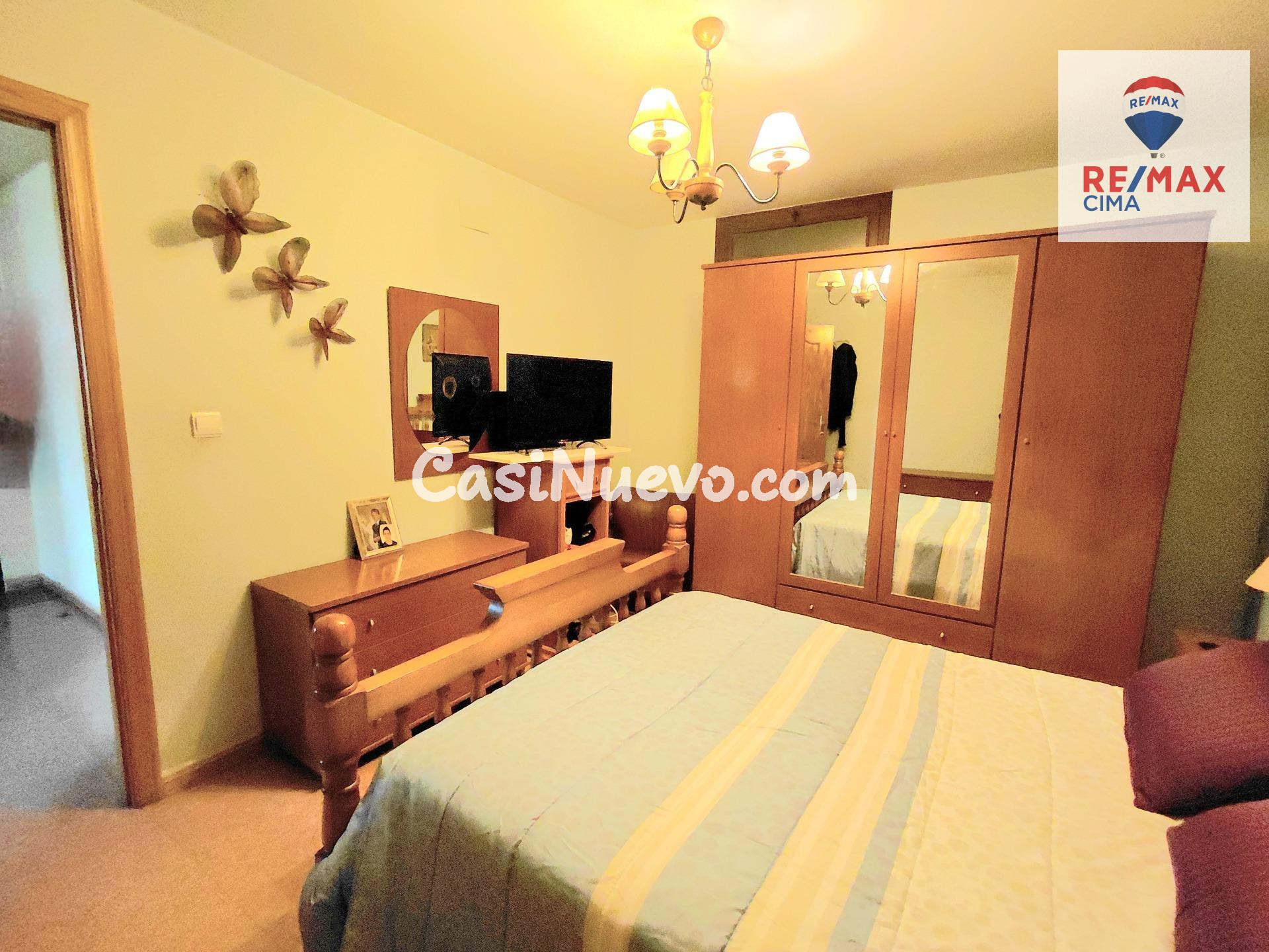 Exclusiva finca con tres viviendas independientes en Huerta  - foto 32