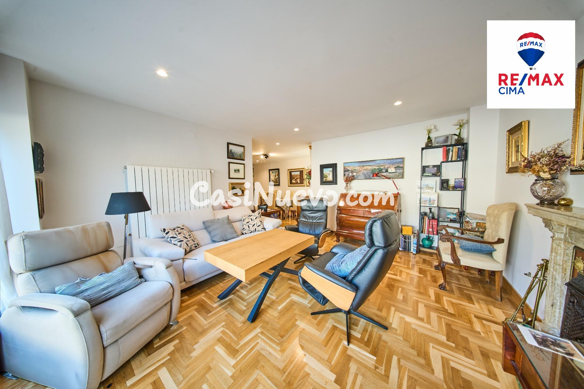 ESPECTACULAR PISO EN EL CENTRO JUNTO AL REALEJO