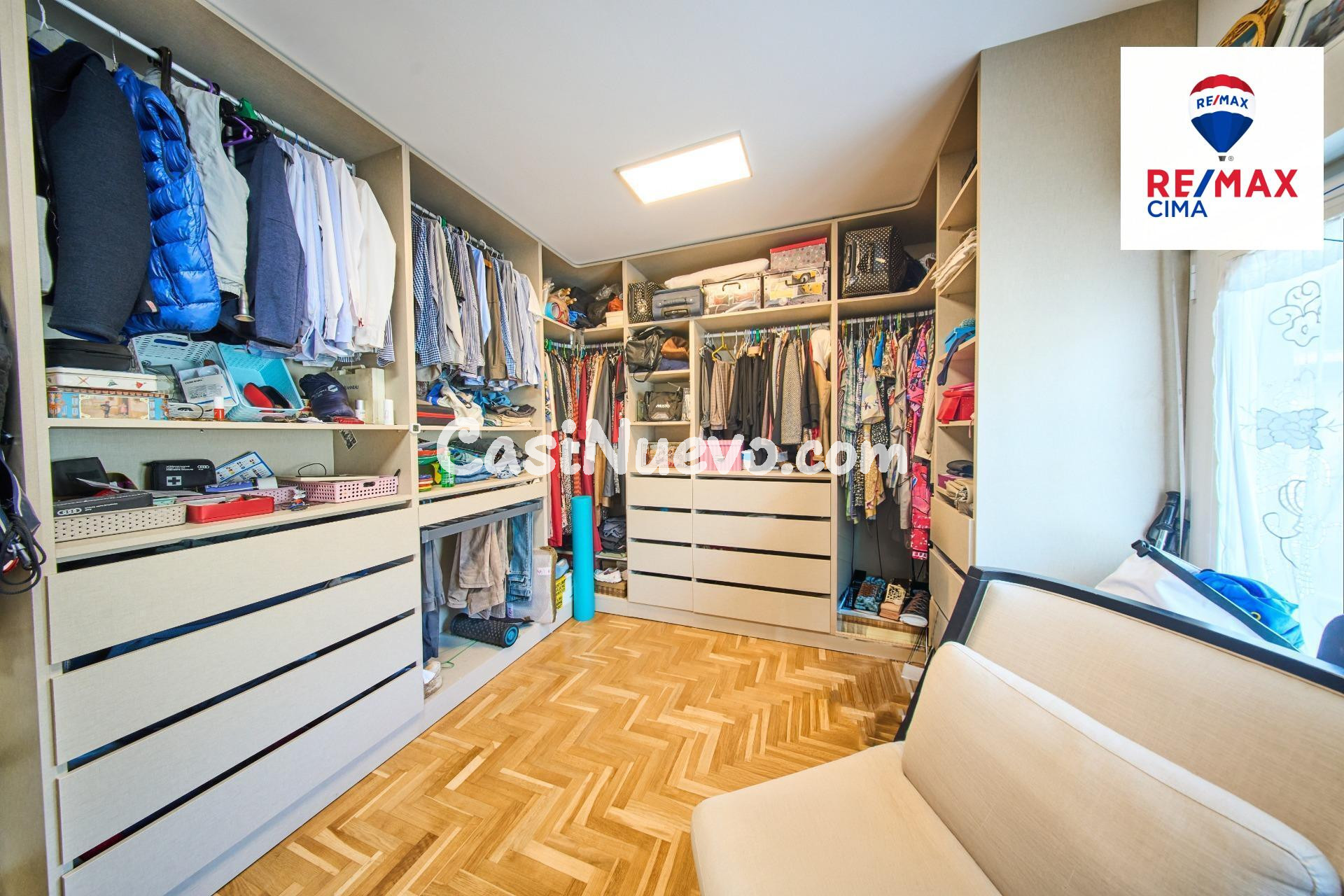 ESPECTACULAR PISO EN EL CENTRO JUNTO AL REALEJO - foto 9