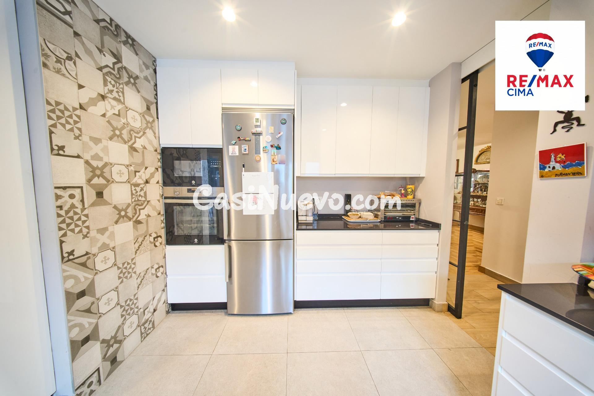 ESPECTACULAR PISO EN EL CENTRO JUNTO AL REALEJO - foto 17