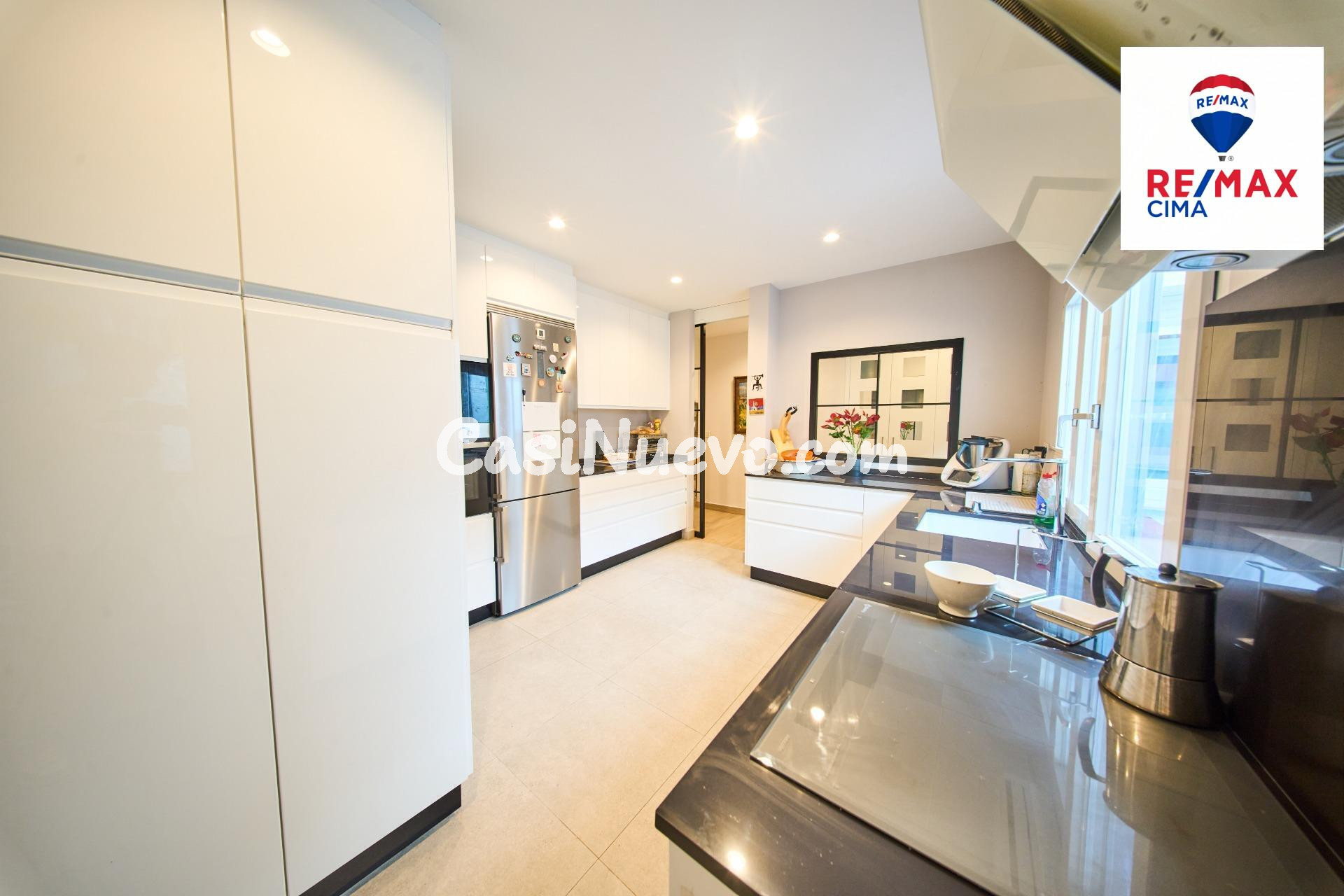 ESPECTACULAR PISO EN EL CENTRO JUNTO AL REALEJO - foto 19