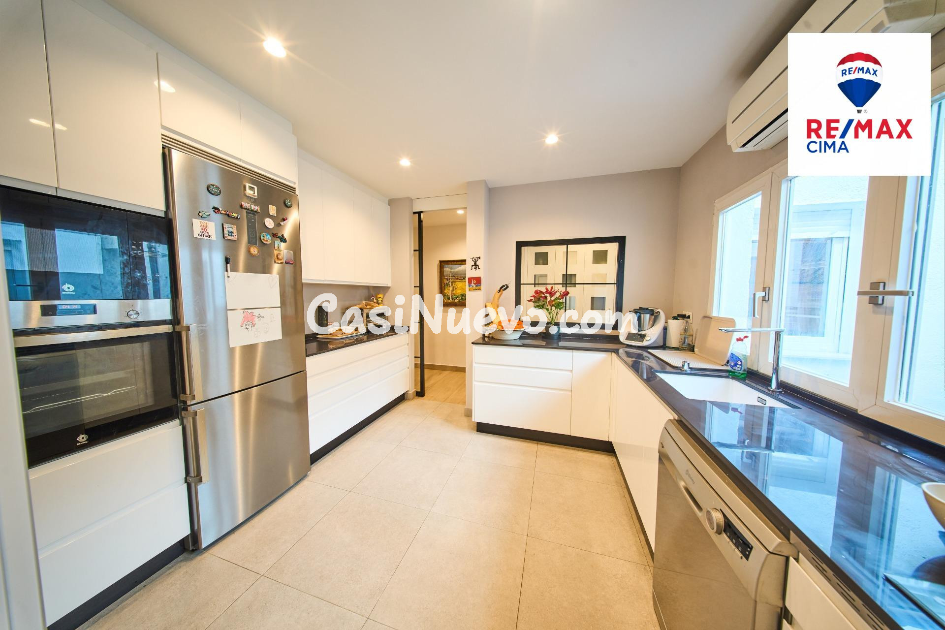 ESPECTACULAR PISO EN EL CENTRO JUNTO AL REALEJO - foto 20