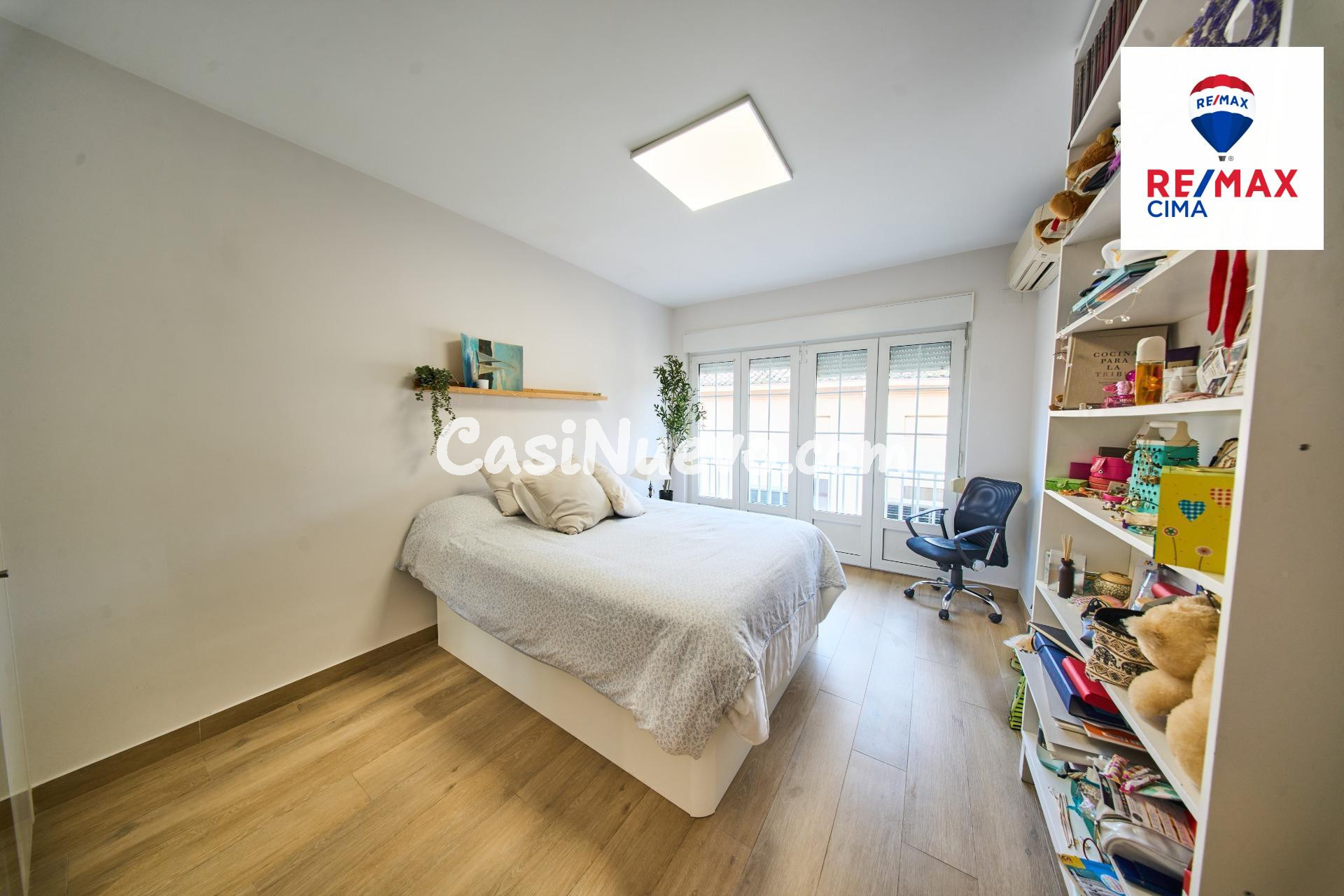 ESPECTACULAR PISO EN EL CENTRO JUNTO AL REALEJO - foto 23