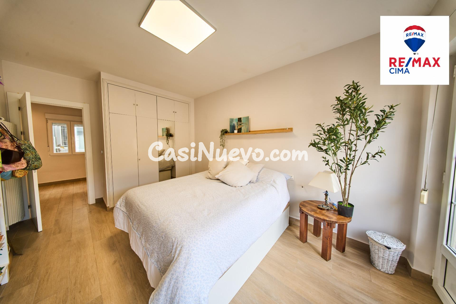 ESPECTACULAR PISO EN EL CENTRO JUNTO AL REALEJO - foto 24