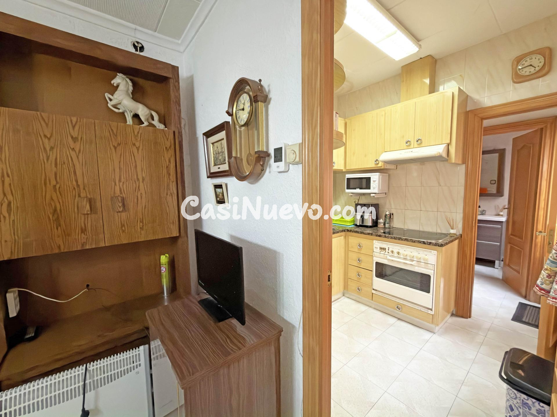 Casa Adosada en Planta con Terraza en Venta en Ca n'Oriac - foto 5