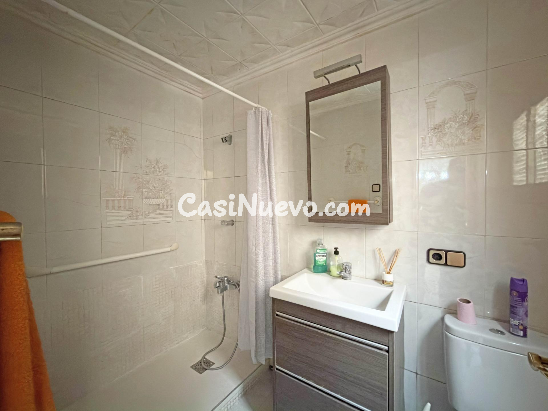 Casa Adosada en Planta con Terraza en Venta en Ca n'Oriac - foto 9