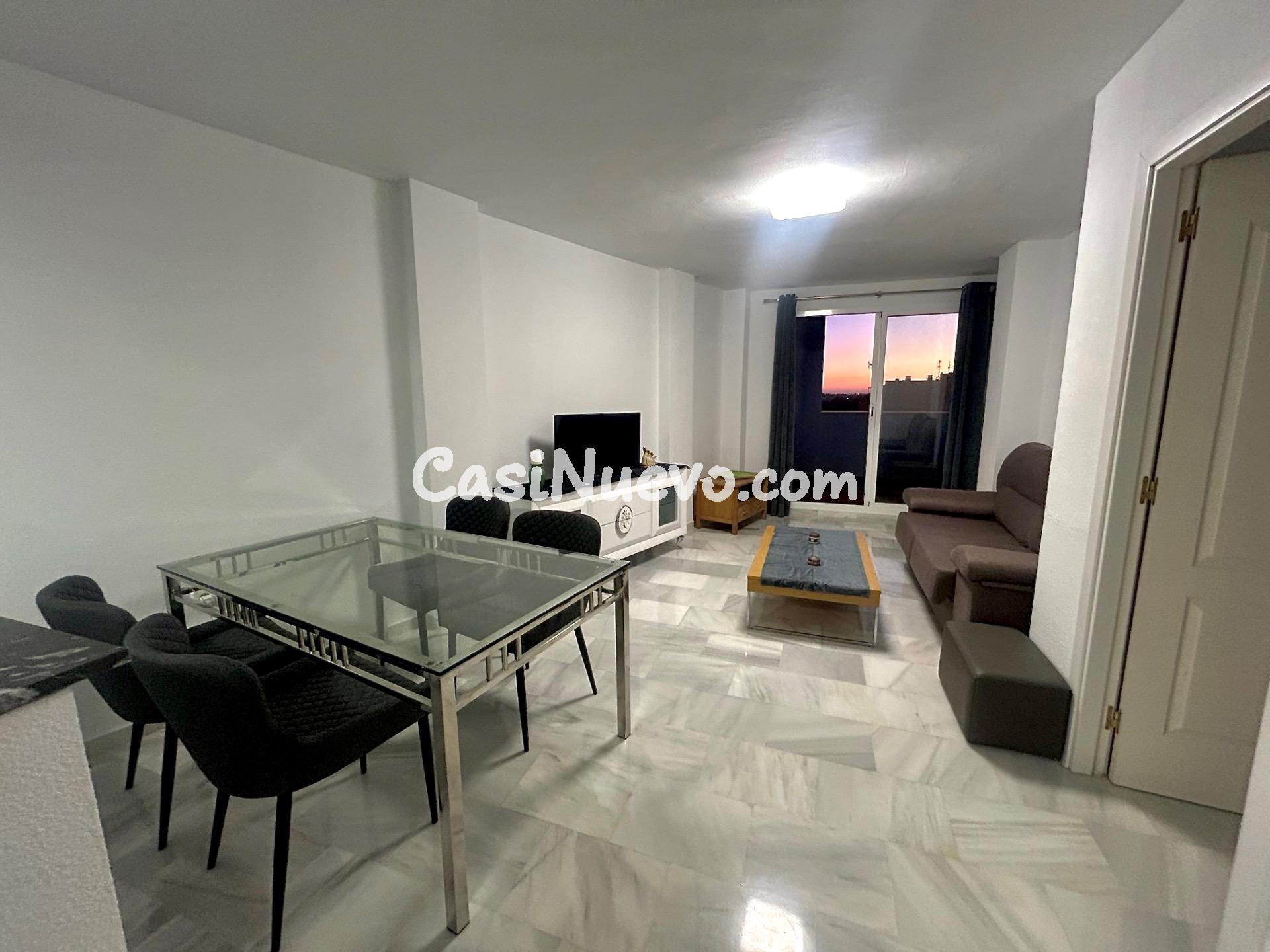 Espectacular vivienda reformada con terraza y vistas al mar  - foto 14