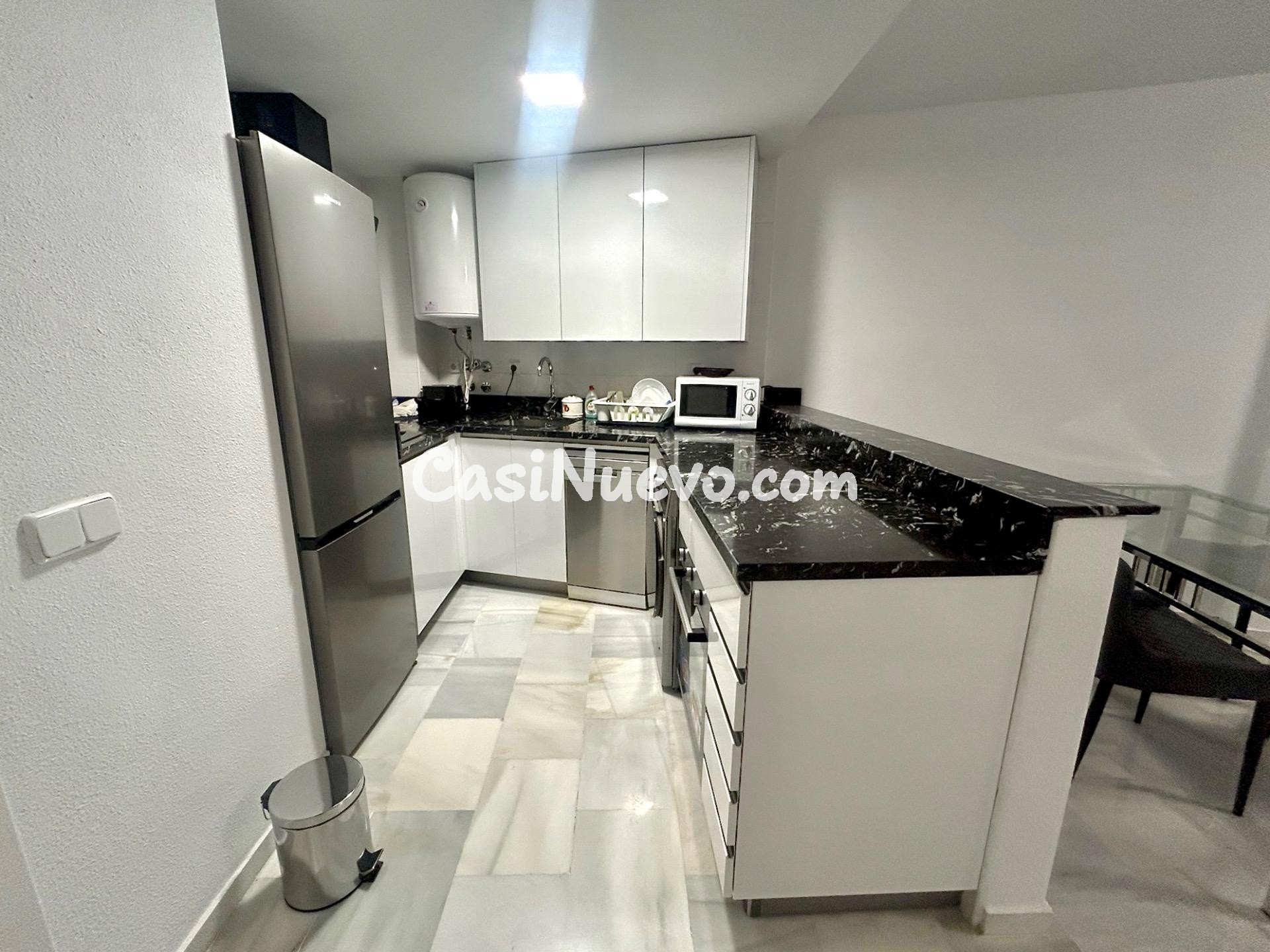 Espectacular vivienda reformada con terraza y vistas al mar  - foto 15