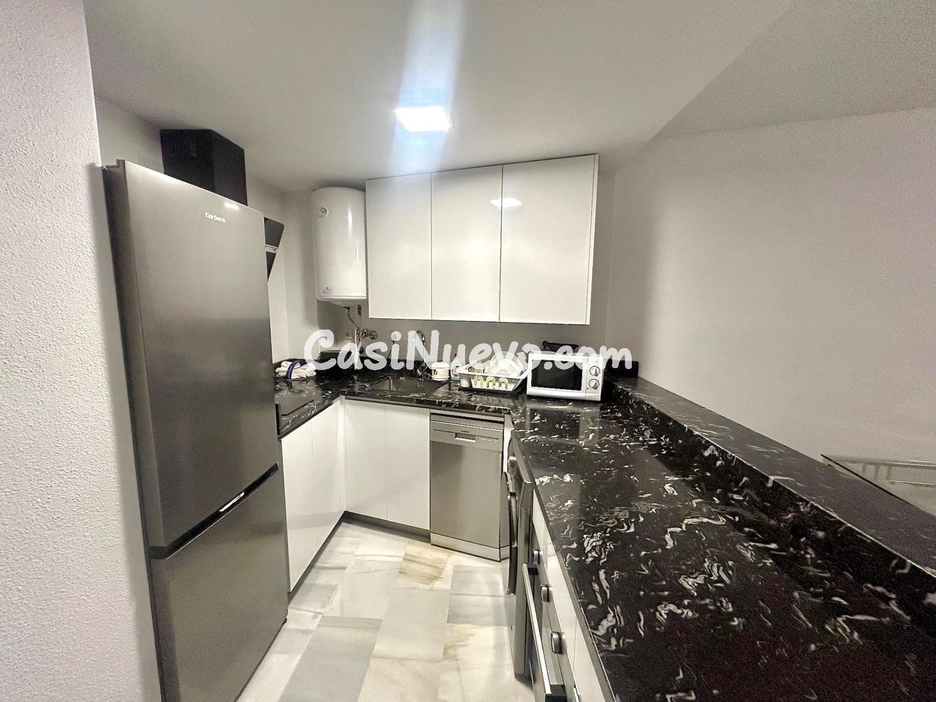 Espectacular vivienda reformada con terraza y vistas al mar  - foto 16