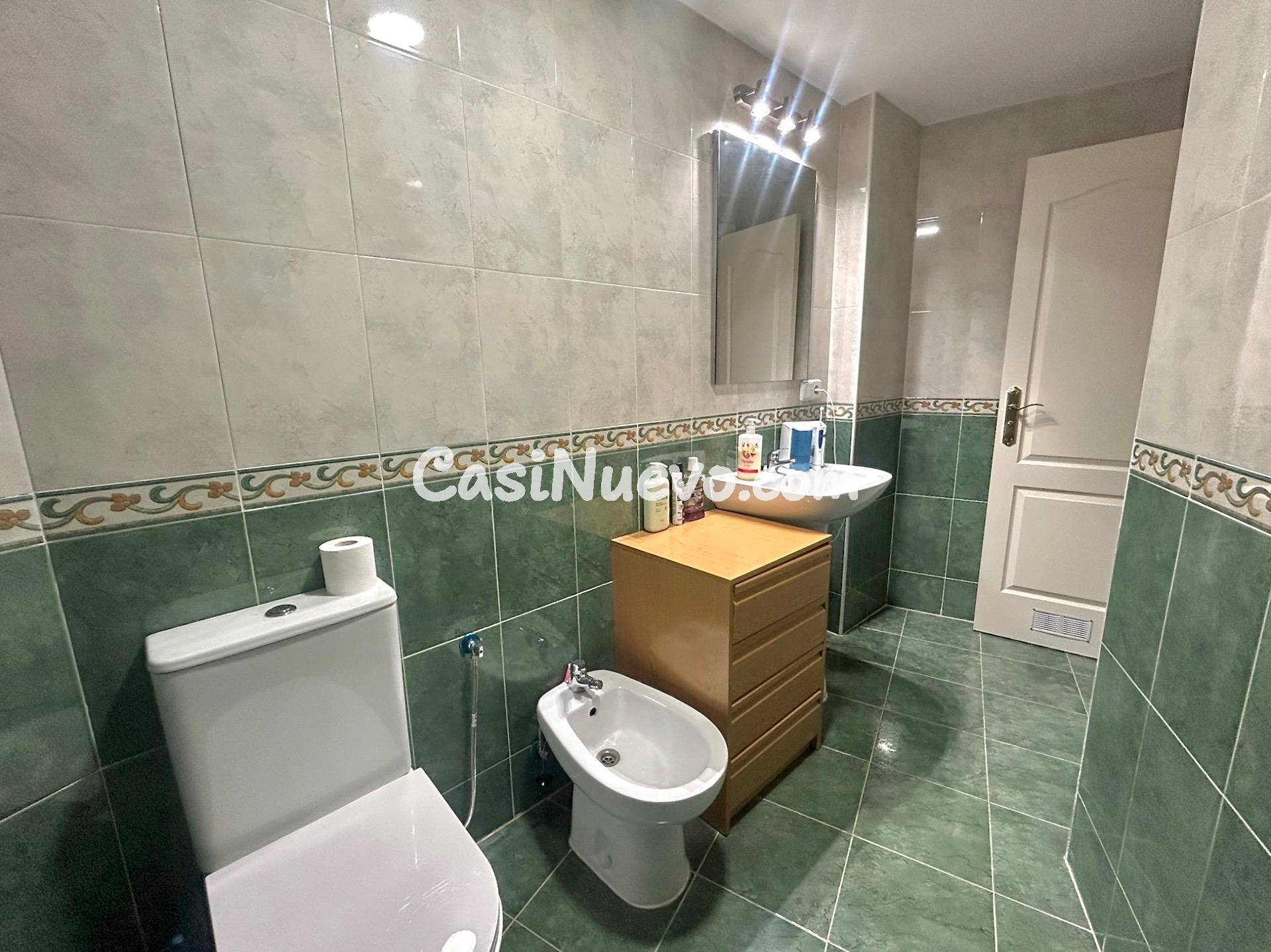 Espectacular vivienda reformada con terraza y vistas al mar  - foto 30