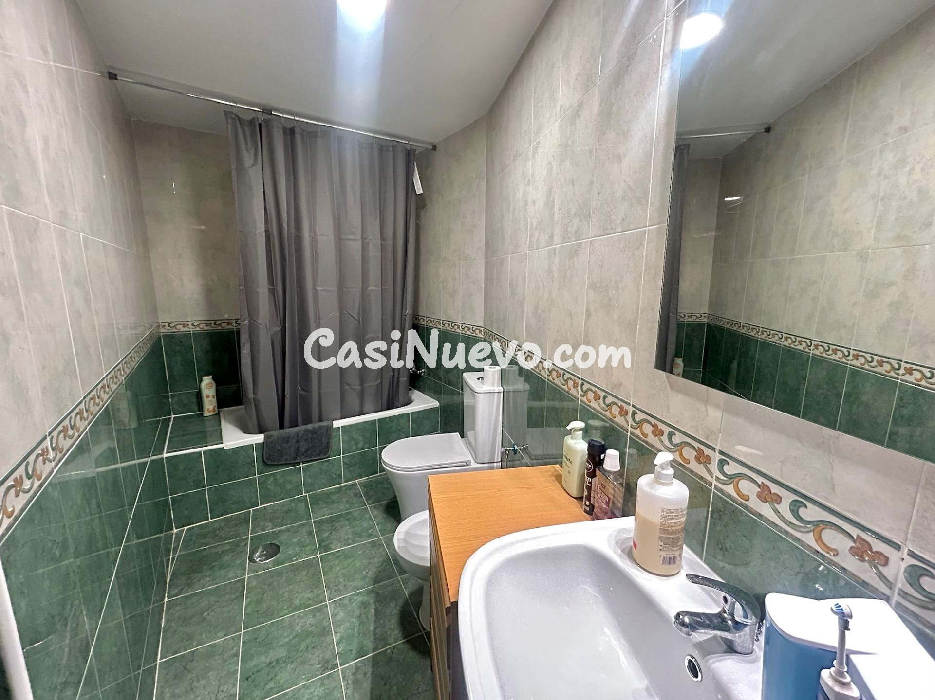 Espectacular vivienda reformada con terraza y vistas al mar  - foto 31