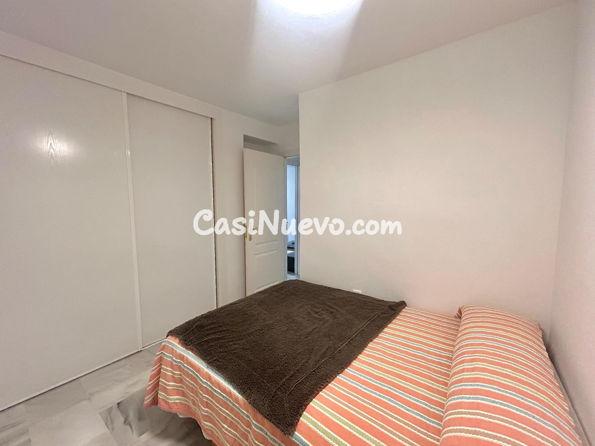 Espectacular vivienda reformada con terraza y vistas al mar  - foto 40