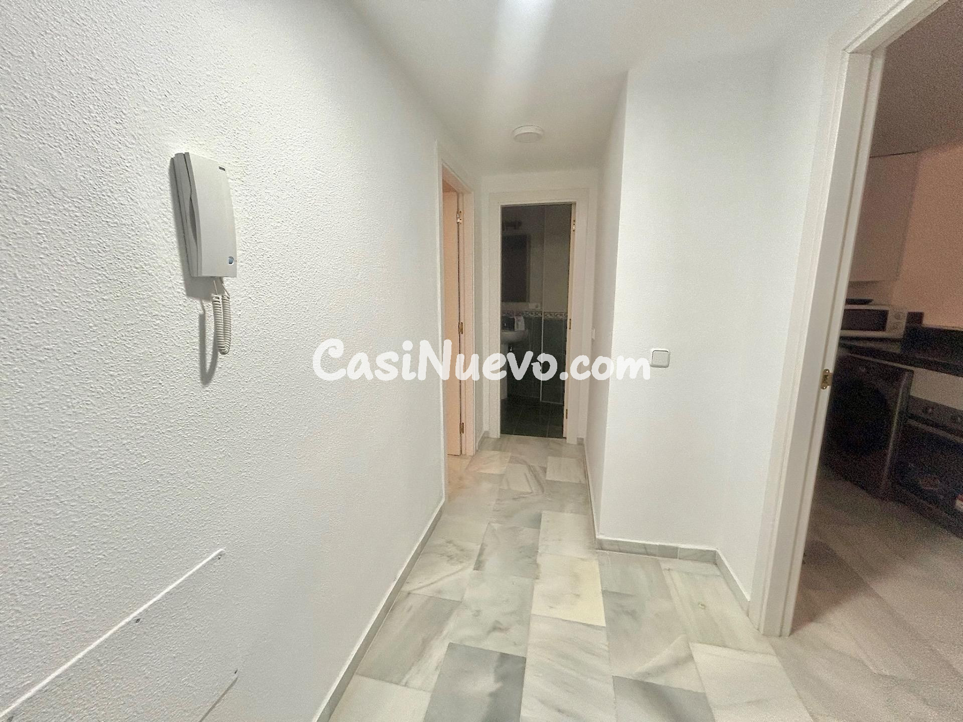 Espectacular vivienda reformada con terraza y vistas al mar  - foto 49