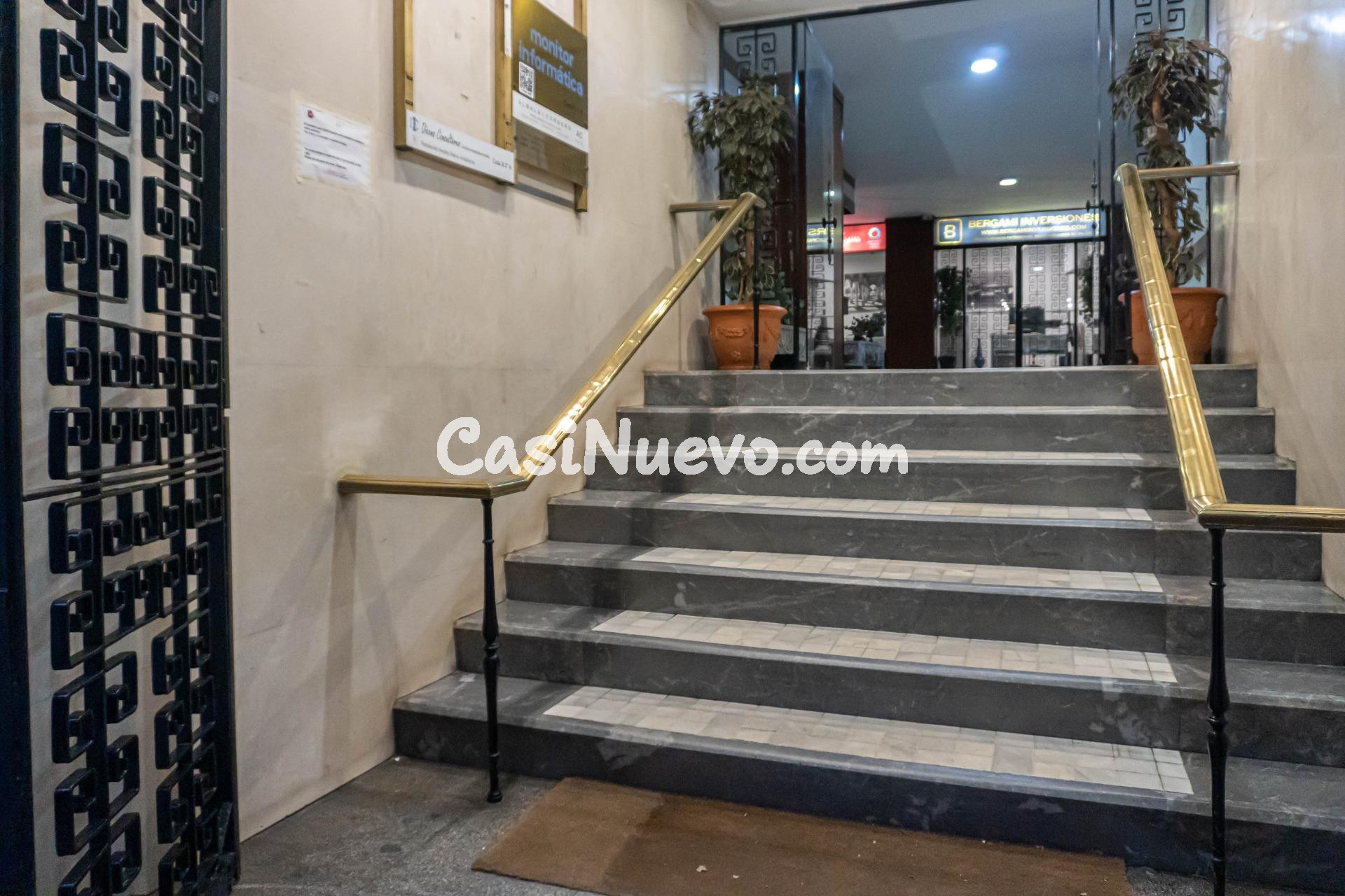 Exclusivo piso en Calle San Pablo! Vistas a la Giralda y gar - foto 5