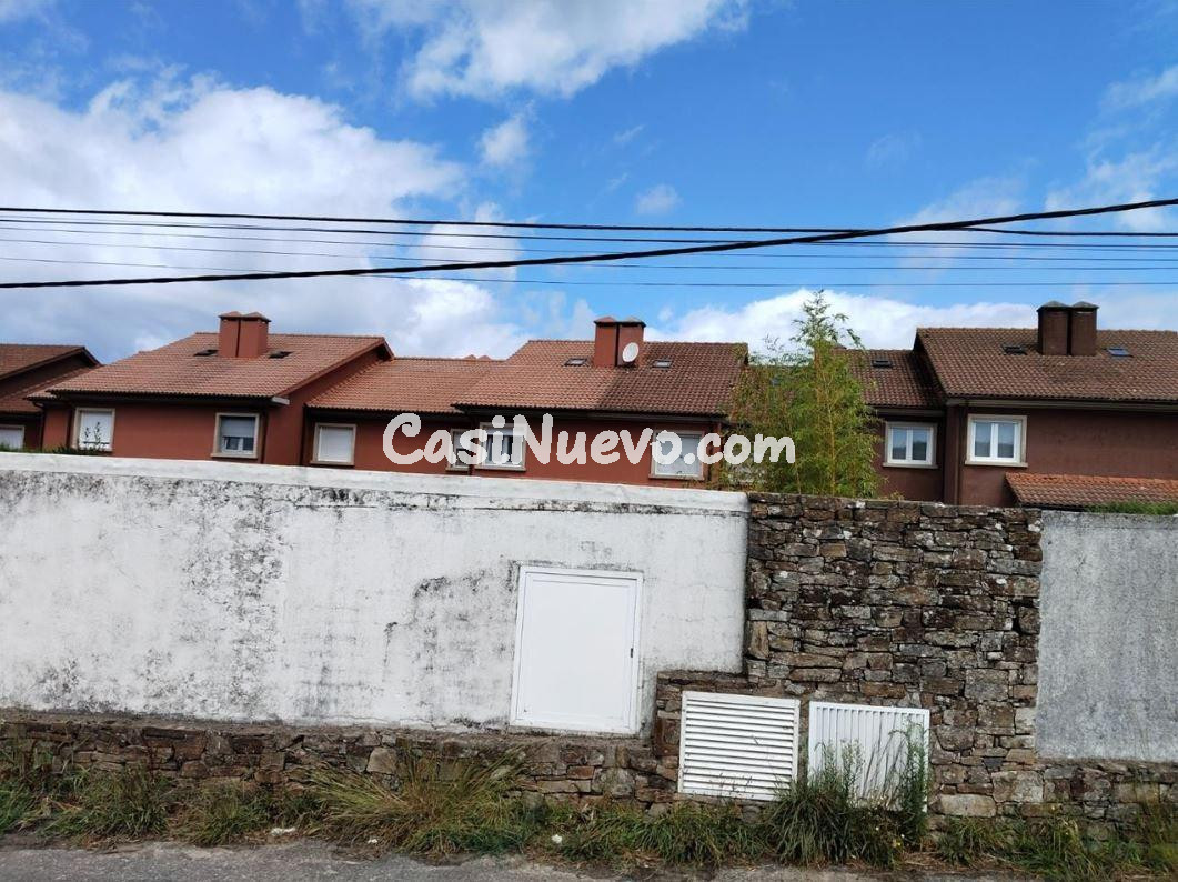Chalet adosado sin posesión en Sanxenxo - foto 5