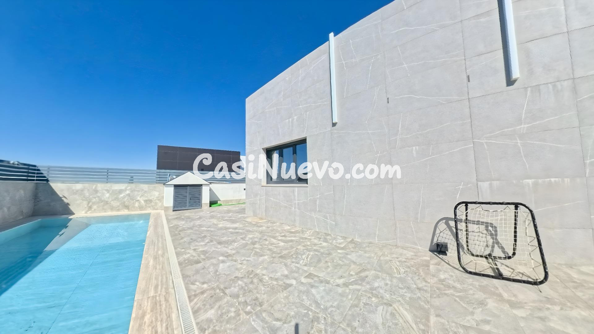 Chalet Independiente de Lujo en La Zubia: Eficiencia, Luz y  - foto 6