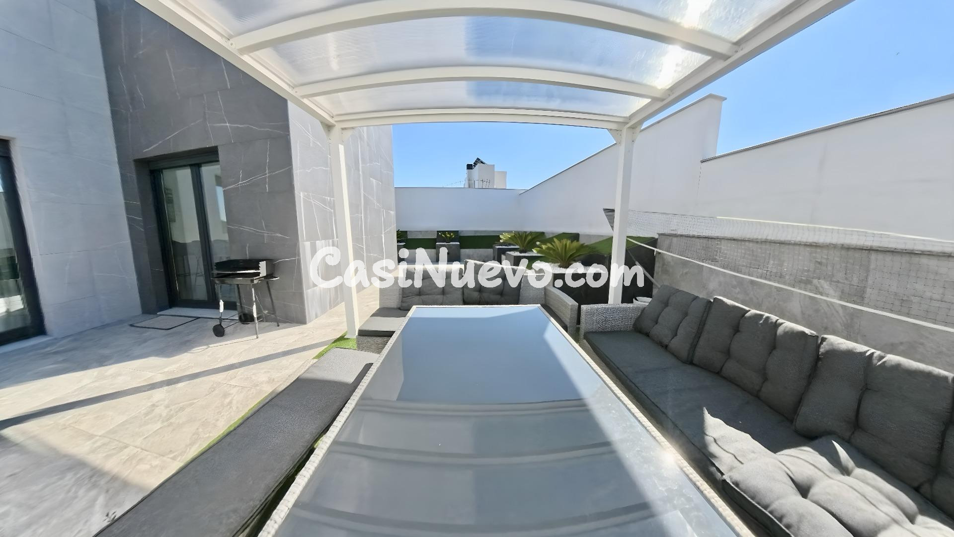 Chalet Independiente de Lujo en La Zubia: Eficiencia, Luz y  - foto 13